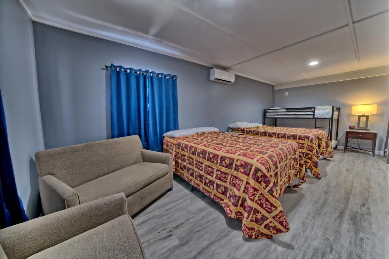 Aqua View Motel Lower Grand Lagoon Buitenkant foto